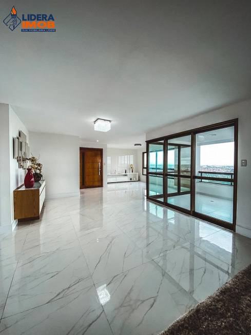 Foto 1 de Apartamento com 3 Quartos para alugar, 198m² em Santa Mônica, Feira de Santana