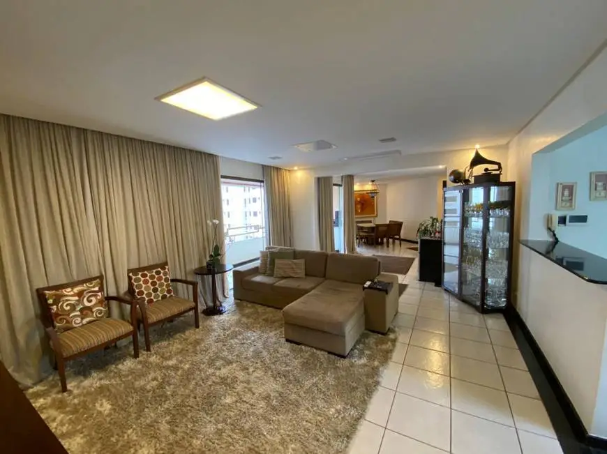 Foto 1 de Apartamento com 3 Quartos à venda, 160m² em Setor Bueno, Goiânia