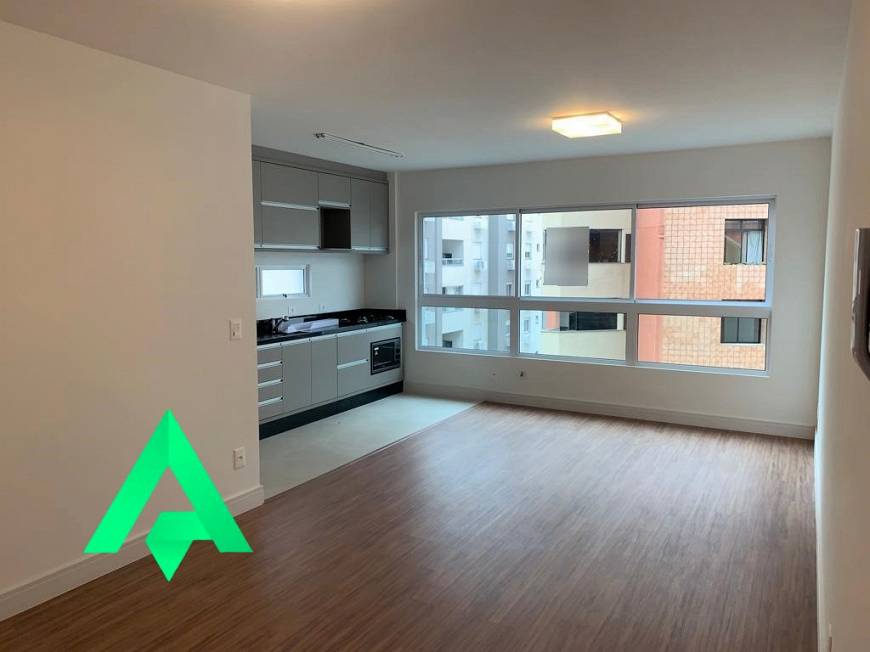 Foto 1 de Apartamento com 3 Quartos para alugar, 88m² em Vila Nova, Blumenau