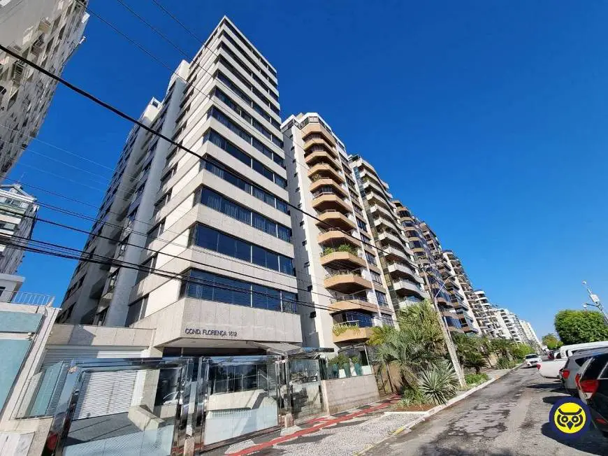 Foto 1 de Apartamento com 4 Quartos para alugar, 259m² em Centro, Florianópolis