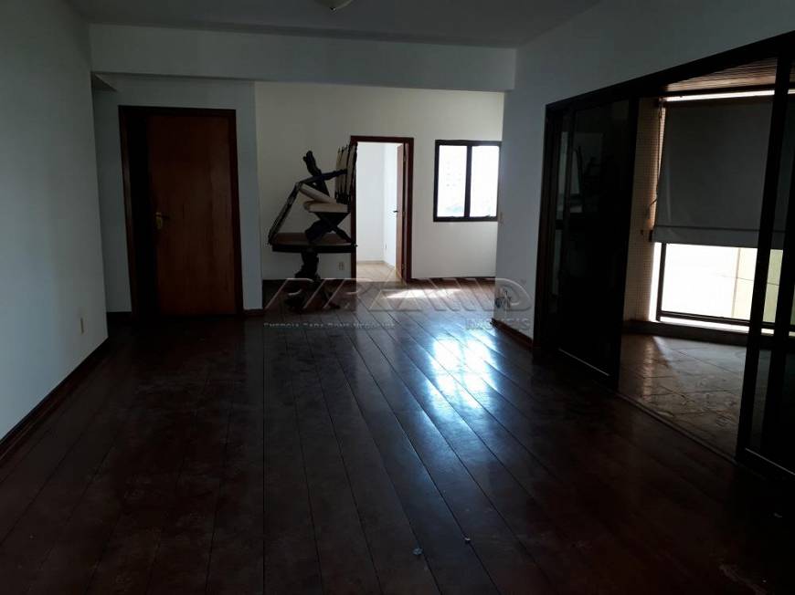 Foto 2 de Apartamento com 4 Quartos à venda, 208m² em Centro, Ribeirão Preto