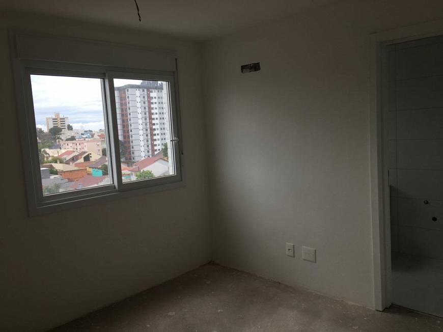Foto 4 de Apartamento com 4 Quartos à venda, 188m² em Cristo Redentor, Porto Alegre