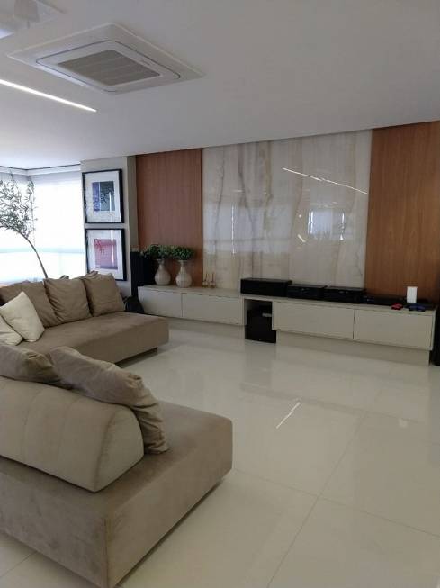Foto 1 de Apartamento com 4 Quartos à venda, 363m² em Setor Marista, Goiânia