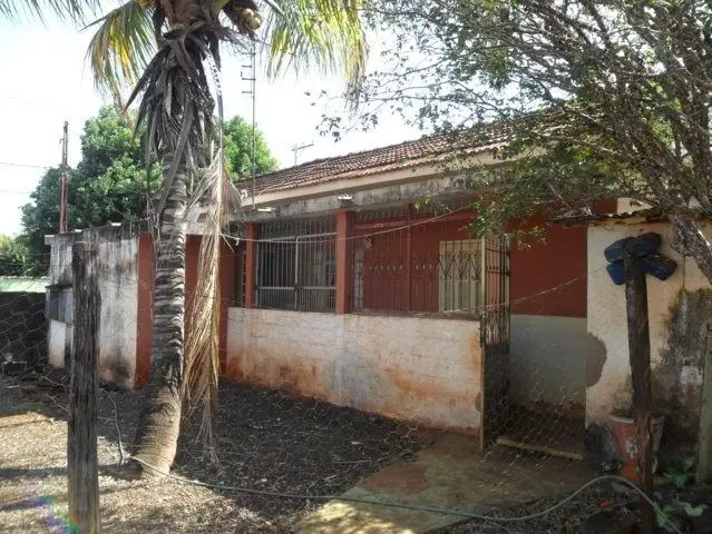 Foto 3 de Casa com 2 Quartos à venda, 750m² em , Jardinópolis