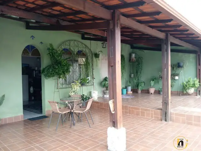 Foto 1 de Casa com 3 Quartos à venda, 200m² em Floramar, Belo Horizonte