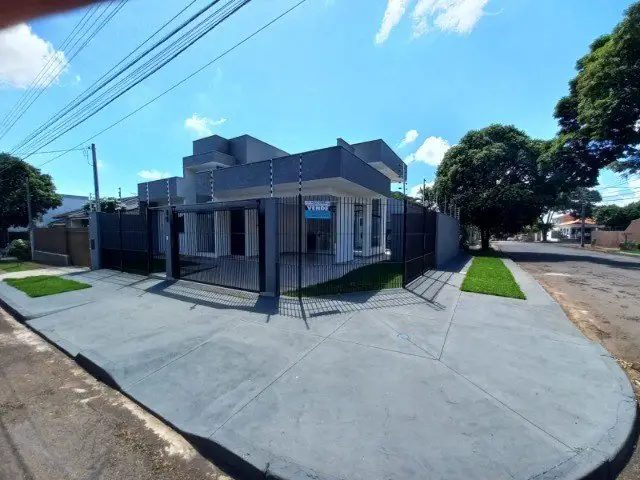 Foto 2 de Casa com 3 Quartos à venda, 226m² em Jardim Vitória, Maringá