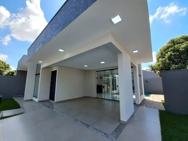 Foto 4 de Casa com 3 Quartos à venda, 226m² em Jardim Vitória, Maringá
