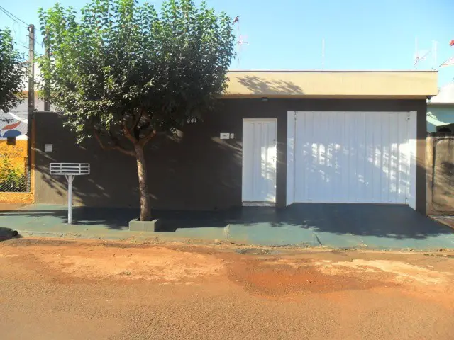 Foto 1 de Casa com 3 Quartos à venda, 200m² em , Jardinópolis