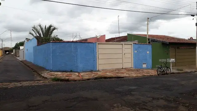 Foto 1 de Casa com 3 Quartos à venda, 250m² em , Jardinópolis