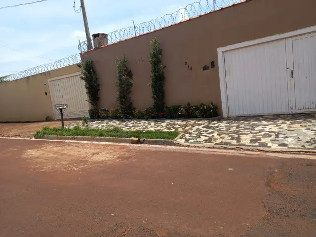 Foto 1 de Casa com 3 Quartos à venda, 250m² em , Jardinópolis