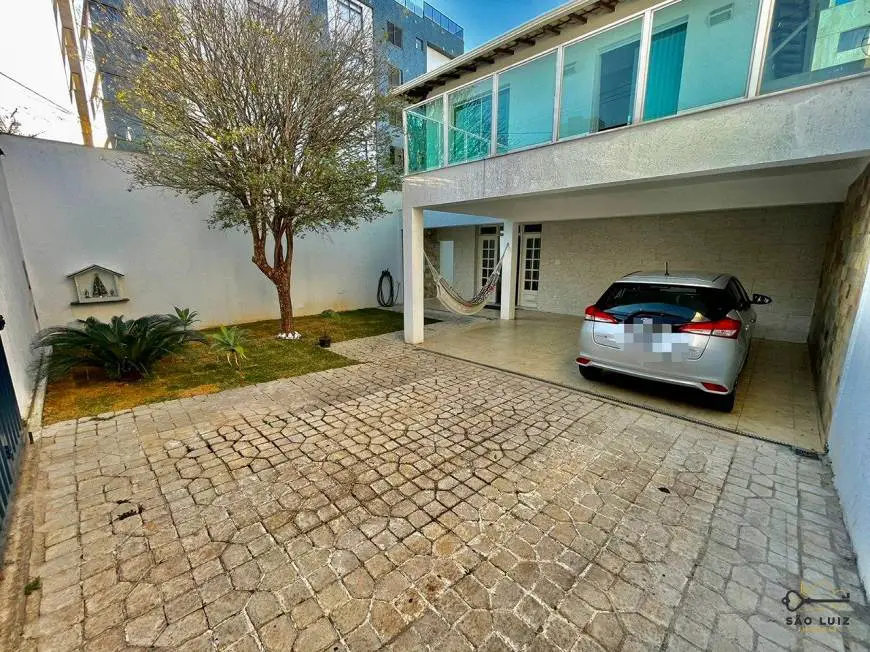 Foto 1 de Casa com 5 Quartos à venda, 297m² em Liberdade, Belo Horizonte