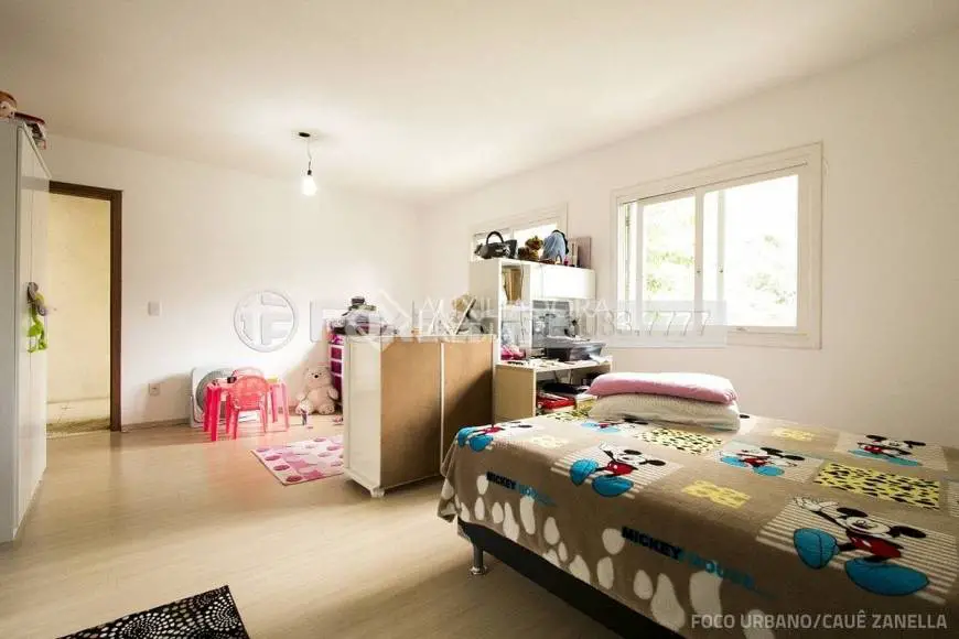 Foto 5 de Casa de Condomínio com 3 Quartos à venda, 169m² em Hípica, Porto Alegre