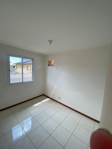 Foto 2 de Casa de Condomínio com 3 Quartos à venda, 145m² em Santa Luzia, Serra