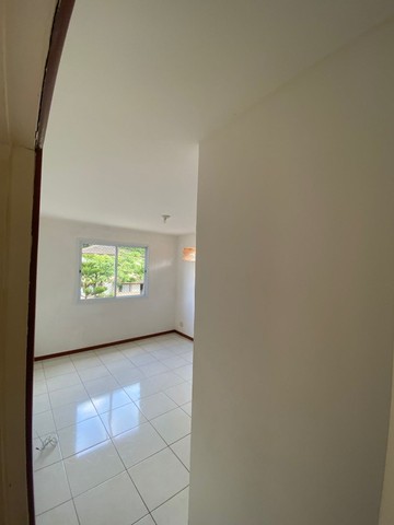 Foto 3 de Casa de Condomínio com 3 Quartos à venda, 145m² em Santa Luzia, Serra