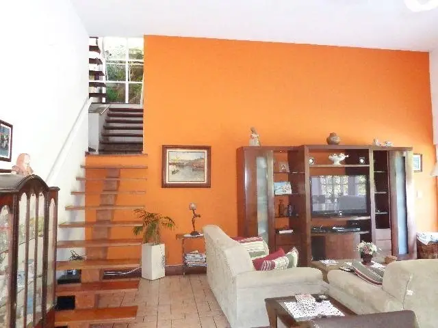Foto 4 de Casa de Condomínio com 4 Quartos à venda, 212m² em Itaipu, Niterói
