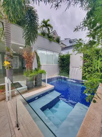 Foto 1 de Casa de Condomínio com 4 Quartos à venda, 338m² em Recreio Dos Bandeirantes, Rio de Janeiro