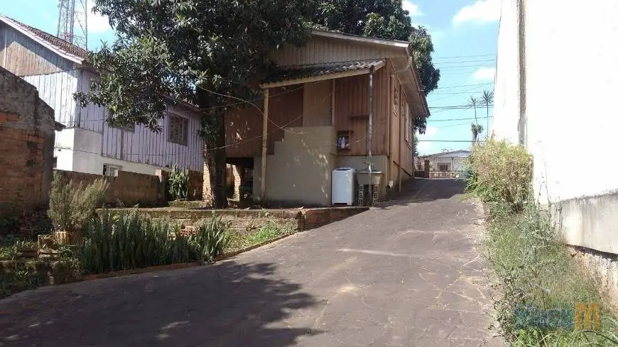 Foto 1 de Lote/Terreno à venda, 330m² em São José, Canoas