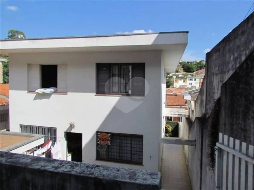 Foto 1 de Sobrado com 3 Quartos à venda, 380m² em Vila Romana, São Paulo