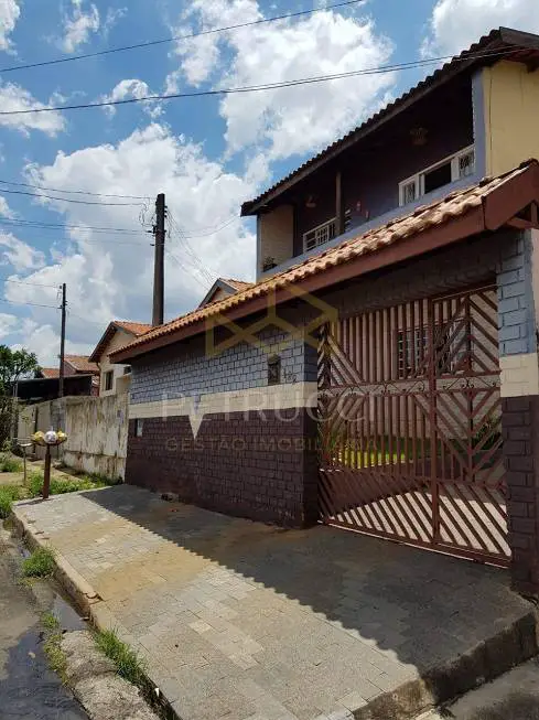 Foto 2 de Sobrado com 4 Quartos à venda, 250m² em Vila Real, Hortolândia