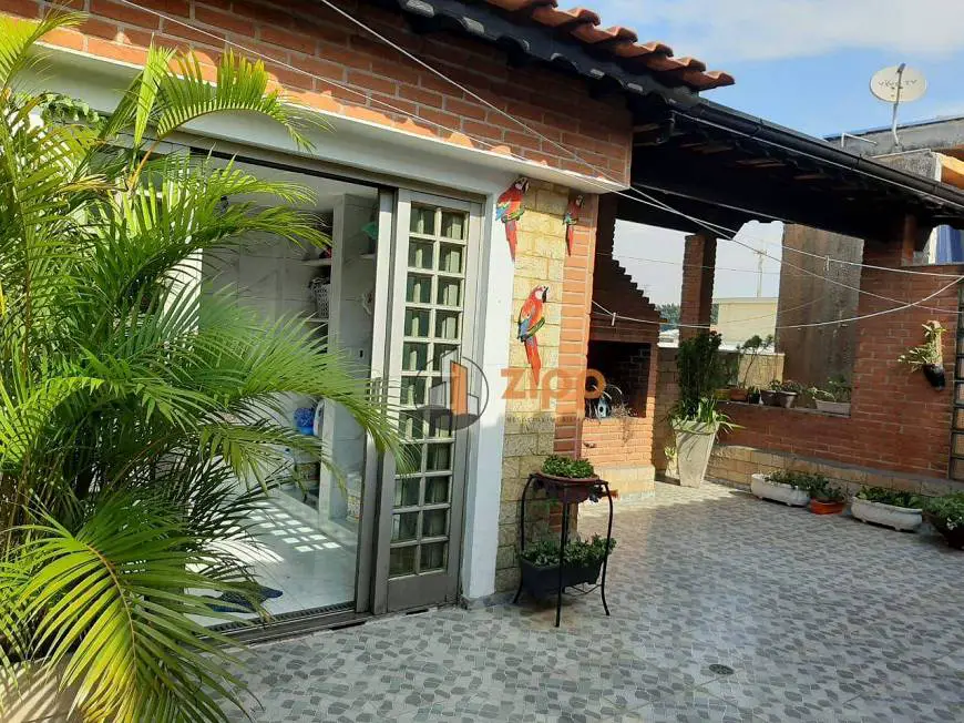 Foto 1 de Sobrado com 5 Quartos à venda, 275m² em Vila Maria, São Paulo