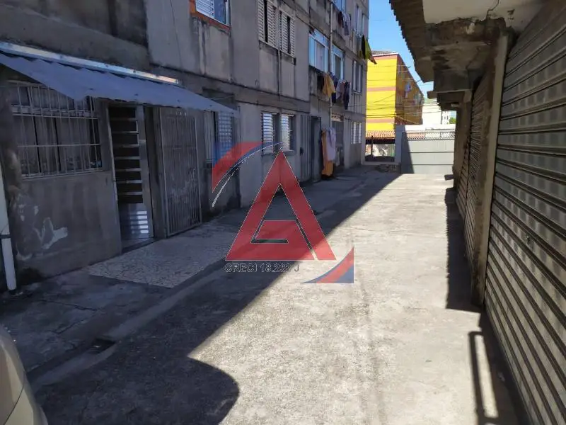 Foto 1 de Apartamento com 2 Quartos à venda, 48m² em Cohab II, Carapicuíba