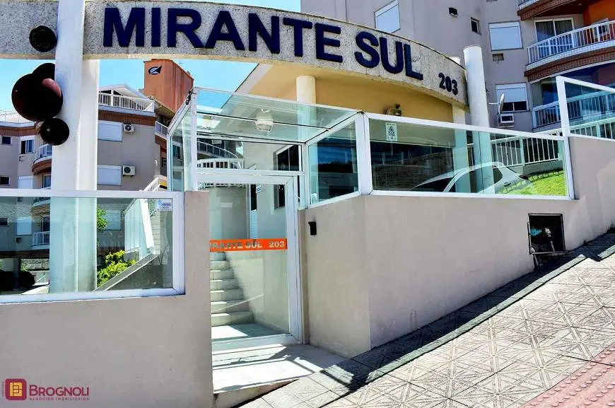 Foto 2 de Apartamento com 2 Quartos para alugar, 70m² em Saco dos Limões, Florianópolis