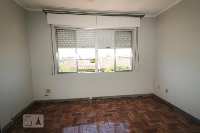 Foto 5 de Apartamento com 2 Quartos para alugar, 65m² em Sarandi, Porto Alegre