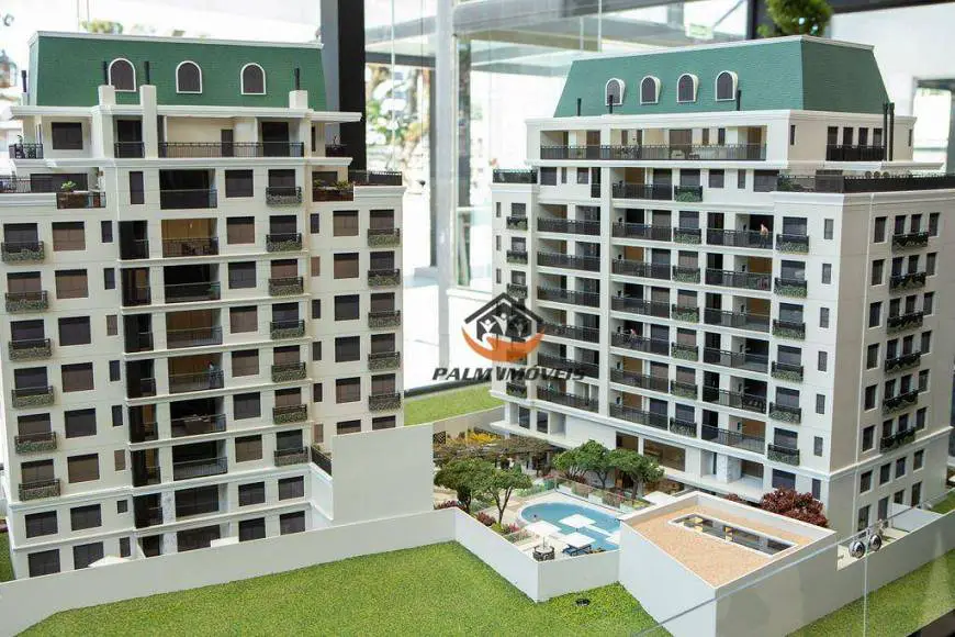 Foto 1 de Apartamento com 3 Quartos à venda, 203m² em Alto da Glória, Curitiba