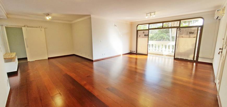 Foto 1 de Apartamento com 3 Quartos à venda, 150m² em Cambuí, Campinas
