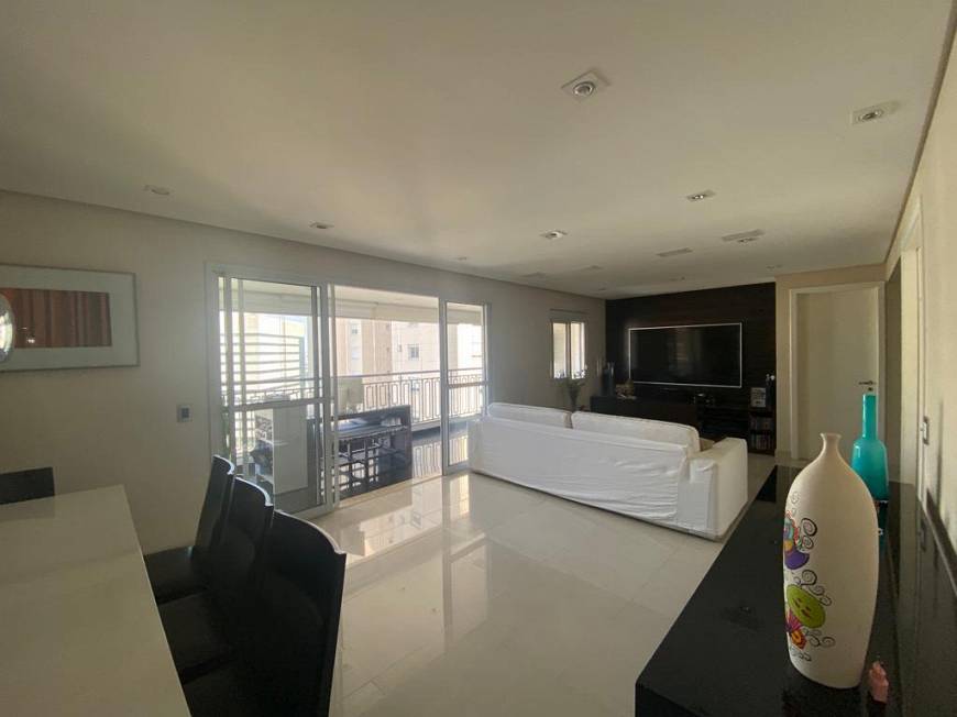 Foto 2 de Apartamento com 3 Quartos à venda, 133m² em Campo Grande, São Paulo