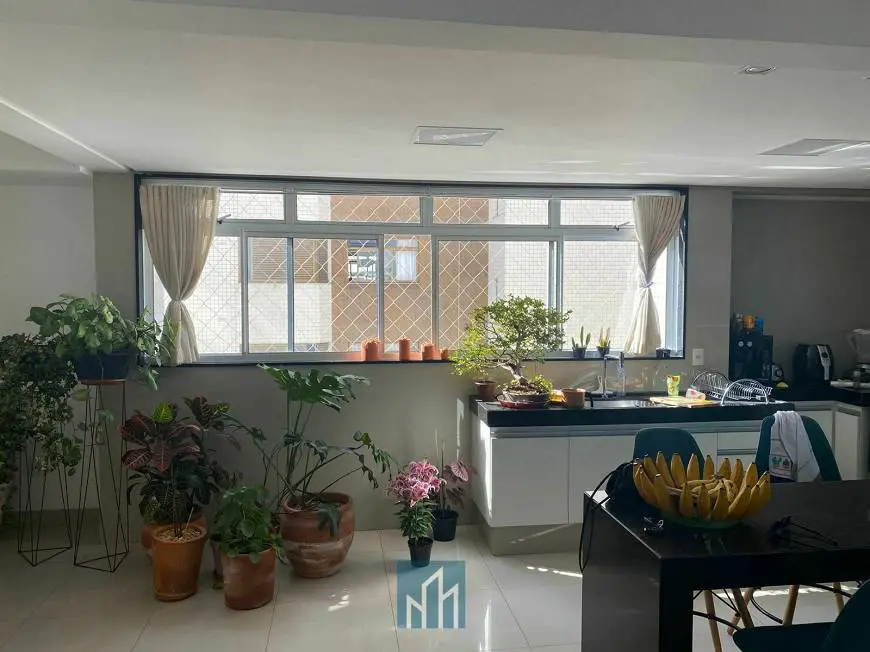 Foto 1 de Apartamento com 3 Quartos à venda, 115m² em Centro, Divinópolis