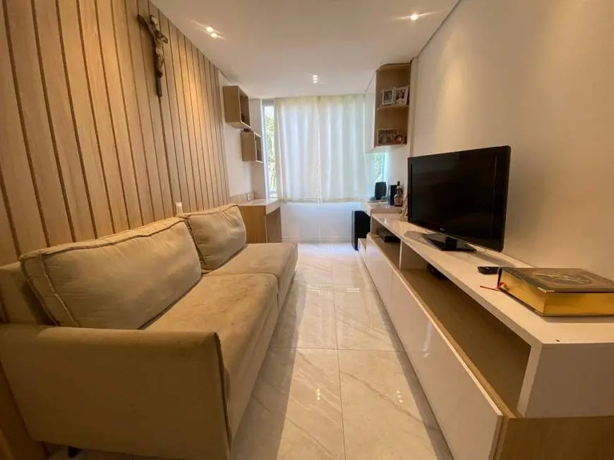 Foto 3 de Apartamento com 3 Quartos à venda, 83m² em Coração Eucarístico, Belo Horizonte