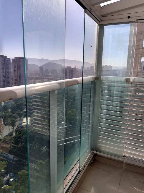 Foto 2 de Apartamento com 3 Quartos para alugar, 110m² em José Menino, Santos