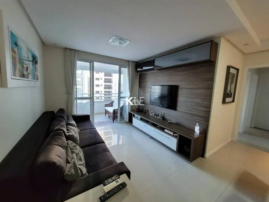 Foto 1 de Apartamento com 3 Quartos à venda, 110m² em Kobrasol, São José