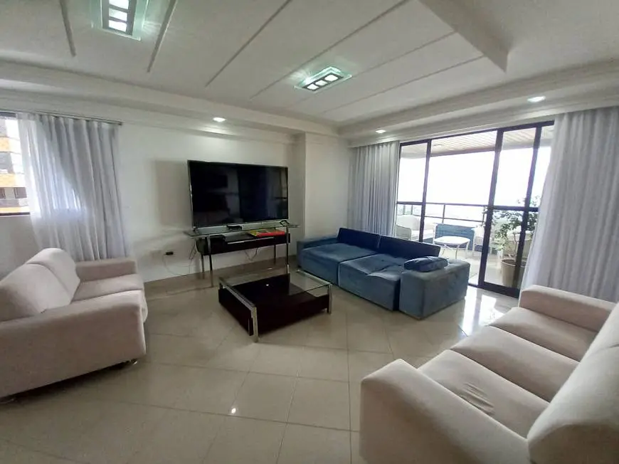 Foto 2 de Apartamento com 3 Quartos à venda, 211m² em Manaíra, João Pessoa