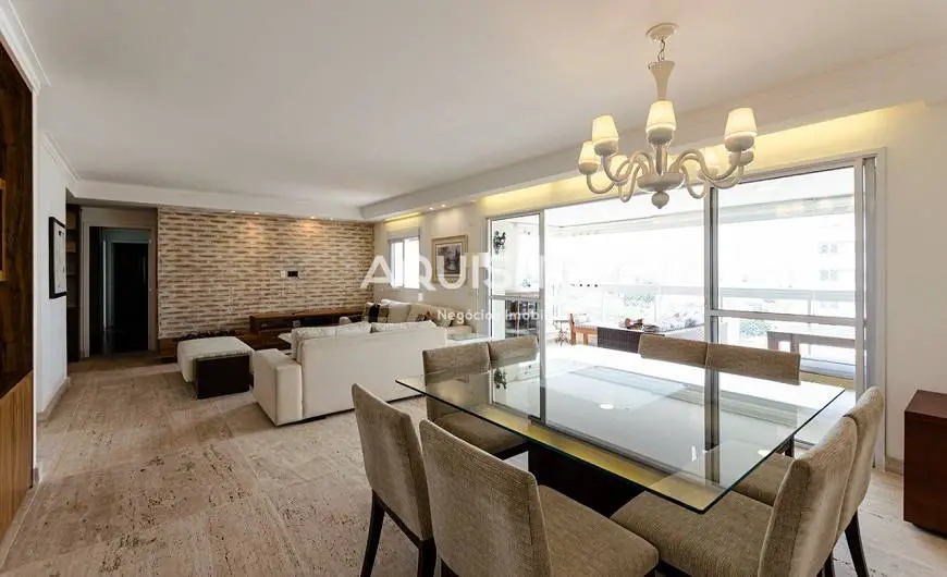 Foto 1 de Apartamento com 3 Quartos para alugar, 151m² em Móoca, São Paulo