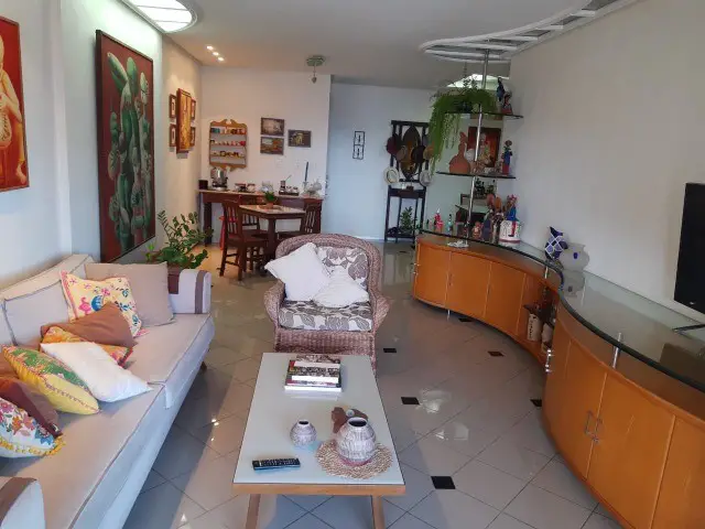 Foto 4 de Apartamento com 4 Quartos à venda, 220m² em Cabo Branco, João Pessoa