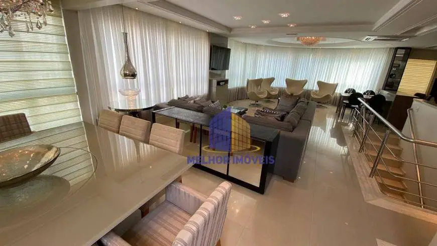 Foto 4 de Apartamento com 4 Quartos para alugar, 257m² em Centro, Balneário Camboriú