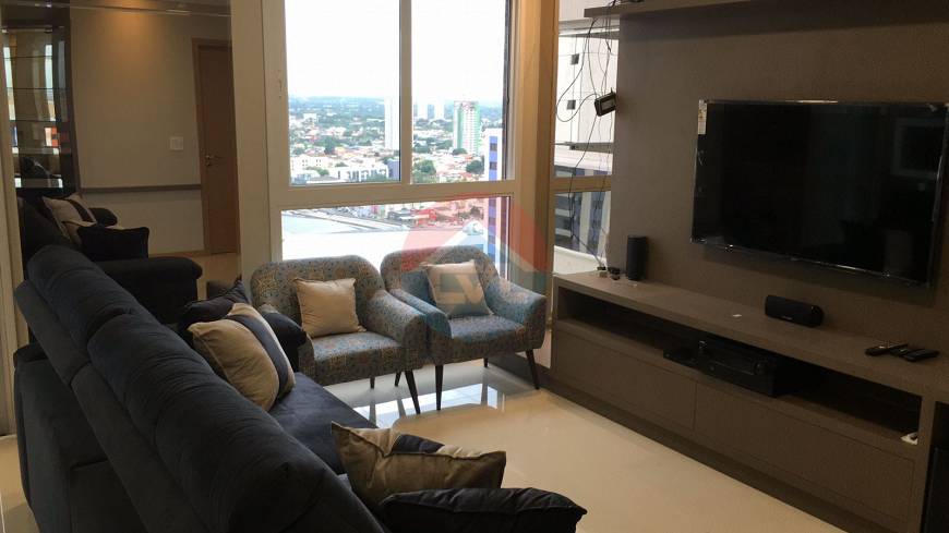 Foto 5 de Apartamento com 4 Quartos à venda, 185m² em Jardim das Américas, Cuiabá