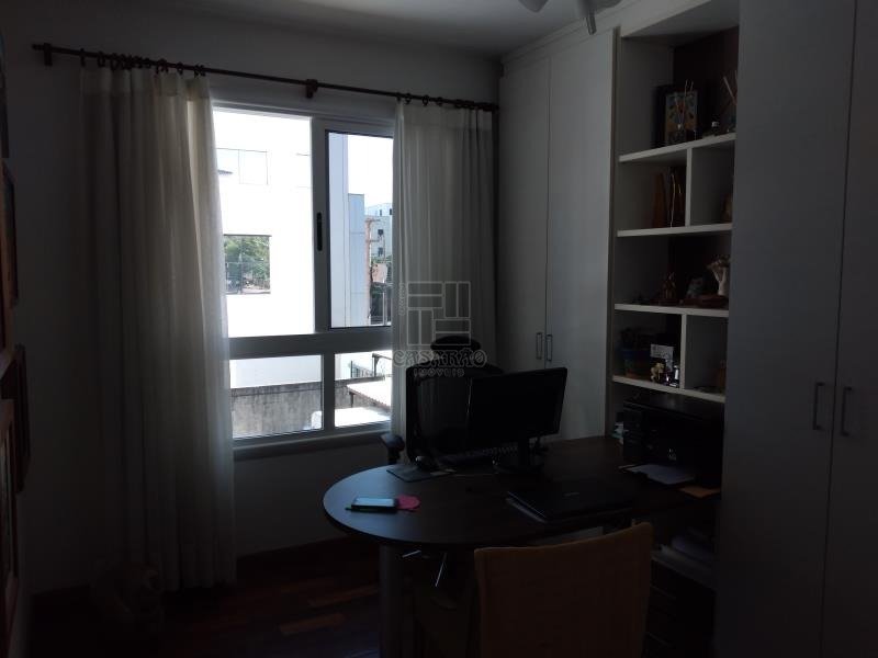 Foto 4 de Apartamento com 4 Quartos à venda, 159m² em Nossa Senhora das Dores, Santa Maria