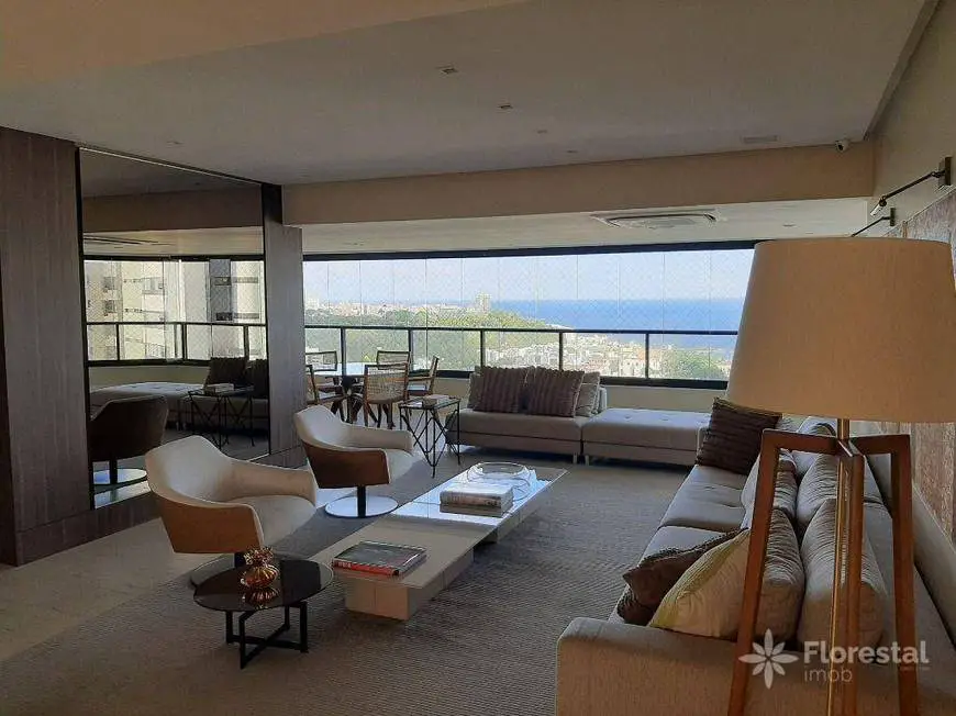 Foto 1 de Apartamento com 4 Quartos à venda, 278m² em Ondina, Salvador