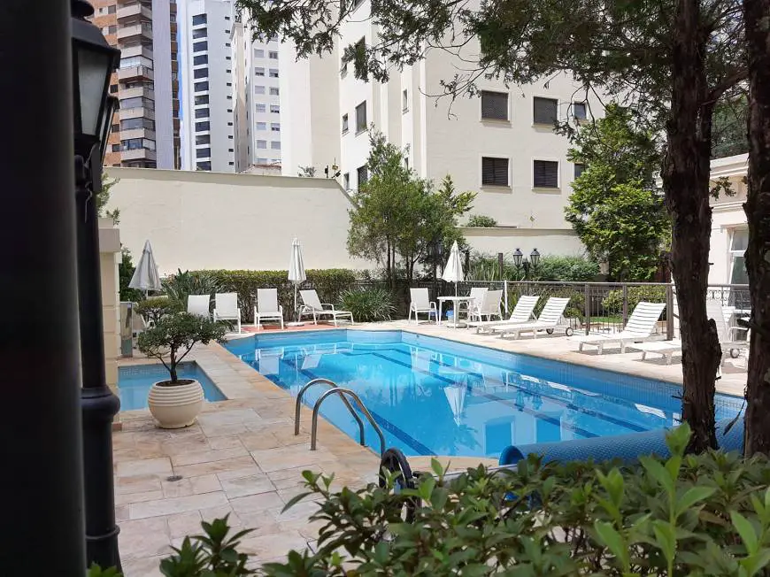 Foto 3 de Apartamento com 4 Quartos para alugar, 123m² em Perdizes, São Paulo