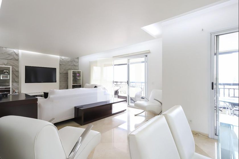 Foto 1 de Apartamento com 4 Quartos para alugar, 180m² em Santana, São Paulo