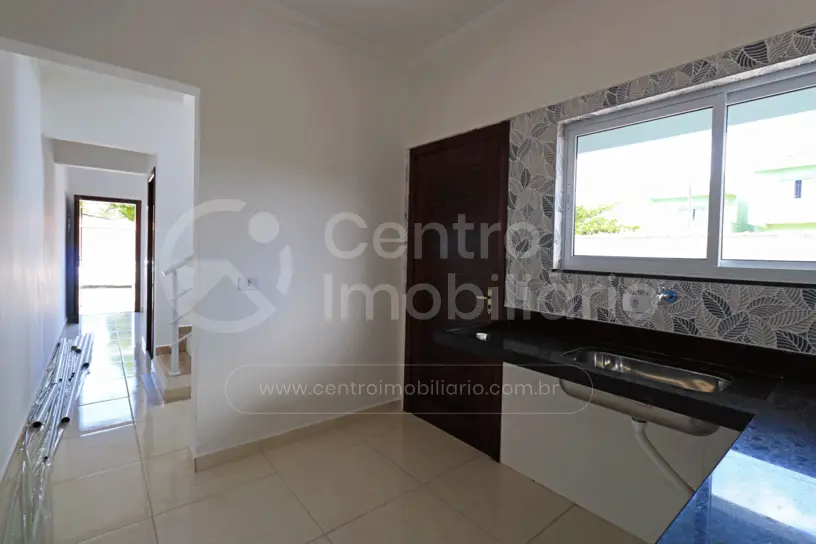 Foto 5 de Casa com 2 Quartos à venda, 150m² em Estancia dos Eucaliptos , Peruíbe