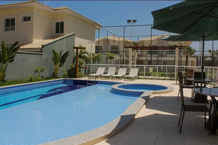 Foto 2 de Casa com 3 Quartos para alugar, 117m² em Praia do Futuro I, Fortaleza