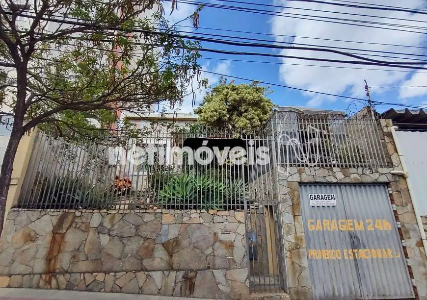 Foto 2 de Casa com 3 Quartos à venda, 400m² em Santa Efigênia, Belo Horizonte