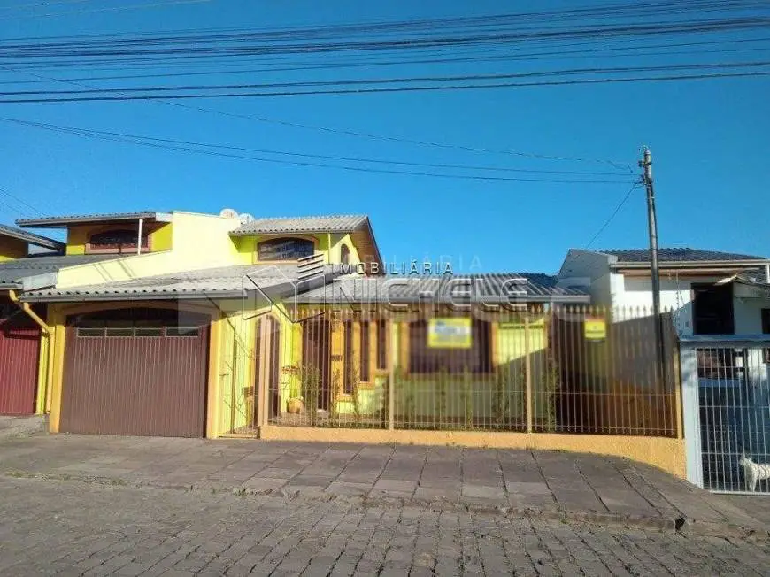 Foto 1 de Casa com 4 Quartos para alugar, 130m² em Interlagos, Caxias do Sul