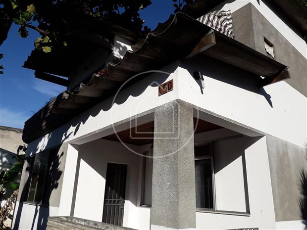 Foto 1 de Casa com 4 Quartos à venda, 247m² em Tanque, Rio de Janeiro