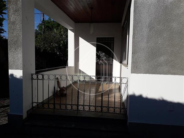 Foto 3 de Casa com 4 Quartos à venda, 247m² em Tanque, Rio de Janeiro