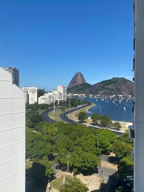 Foto 1 de Kitnet com 1 Quarto à venda, 32m² em Botafogo, Rio de Janeiro